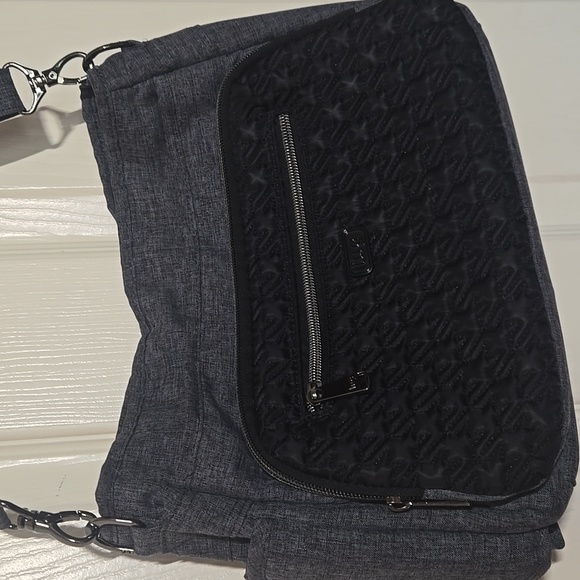 Lug Shimmy SE Crossbody Bag - Picture 3 of 13